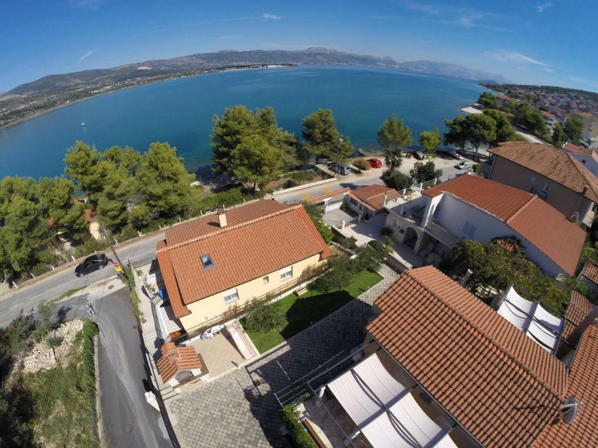 Apartments Viki Trogir Exterior photo